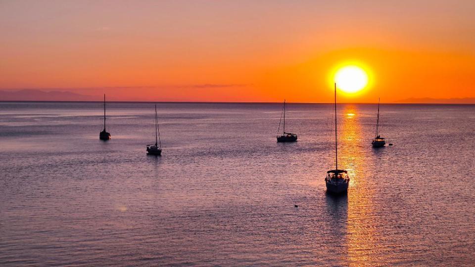 Hotel Scoglio Bianco Portoferraio Bagian luar foto