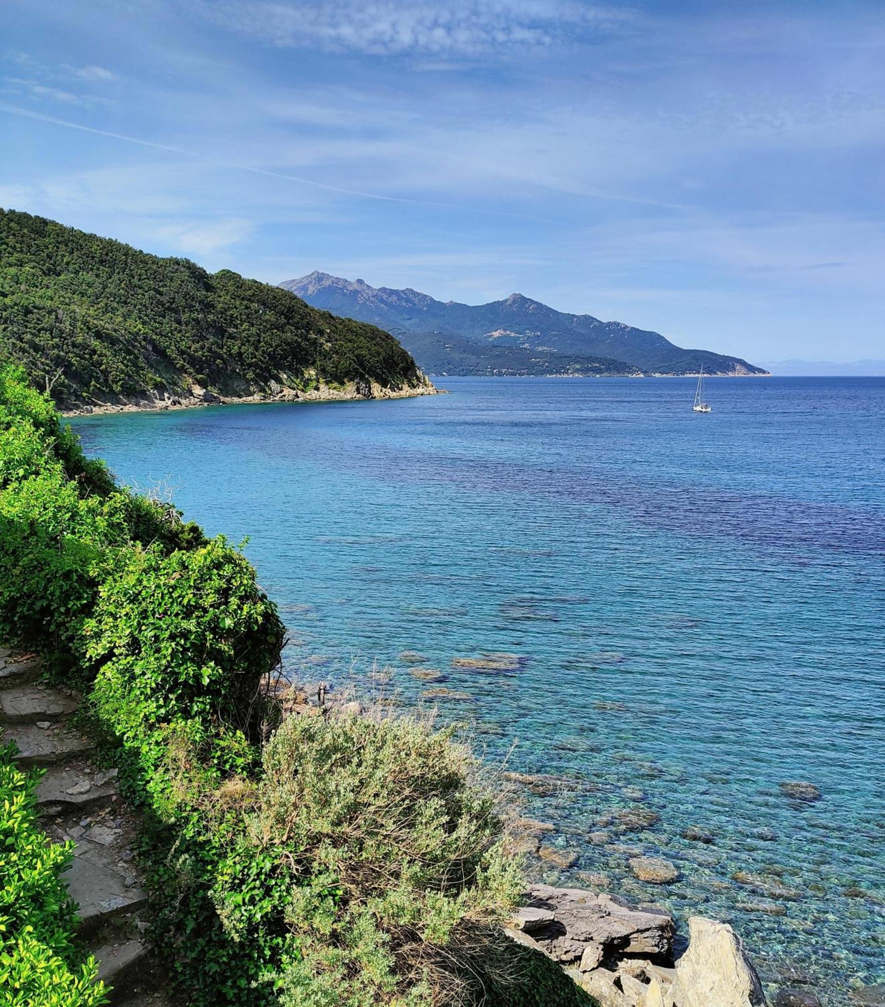 Hotel Scoglio Bianco Portoferraio Bagian luar foto
